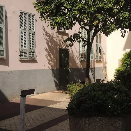 Le Coin Du Marche Apartment