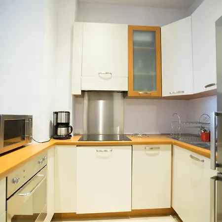 Le Coin Du Marche Apartmán *